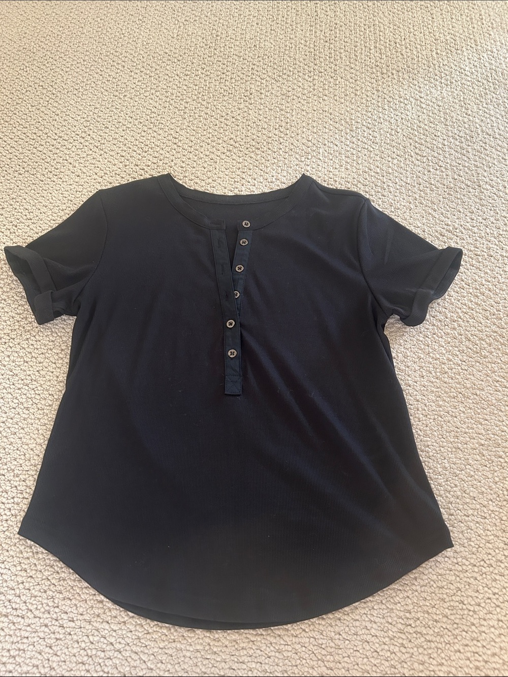 Amazon Short-Sleeve Henley Tee - Black, white and orange - Picture 7 of 9
